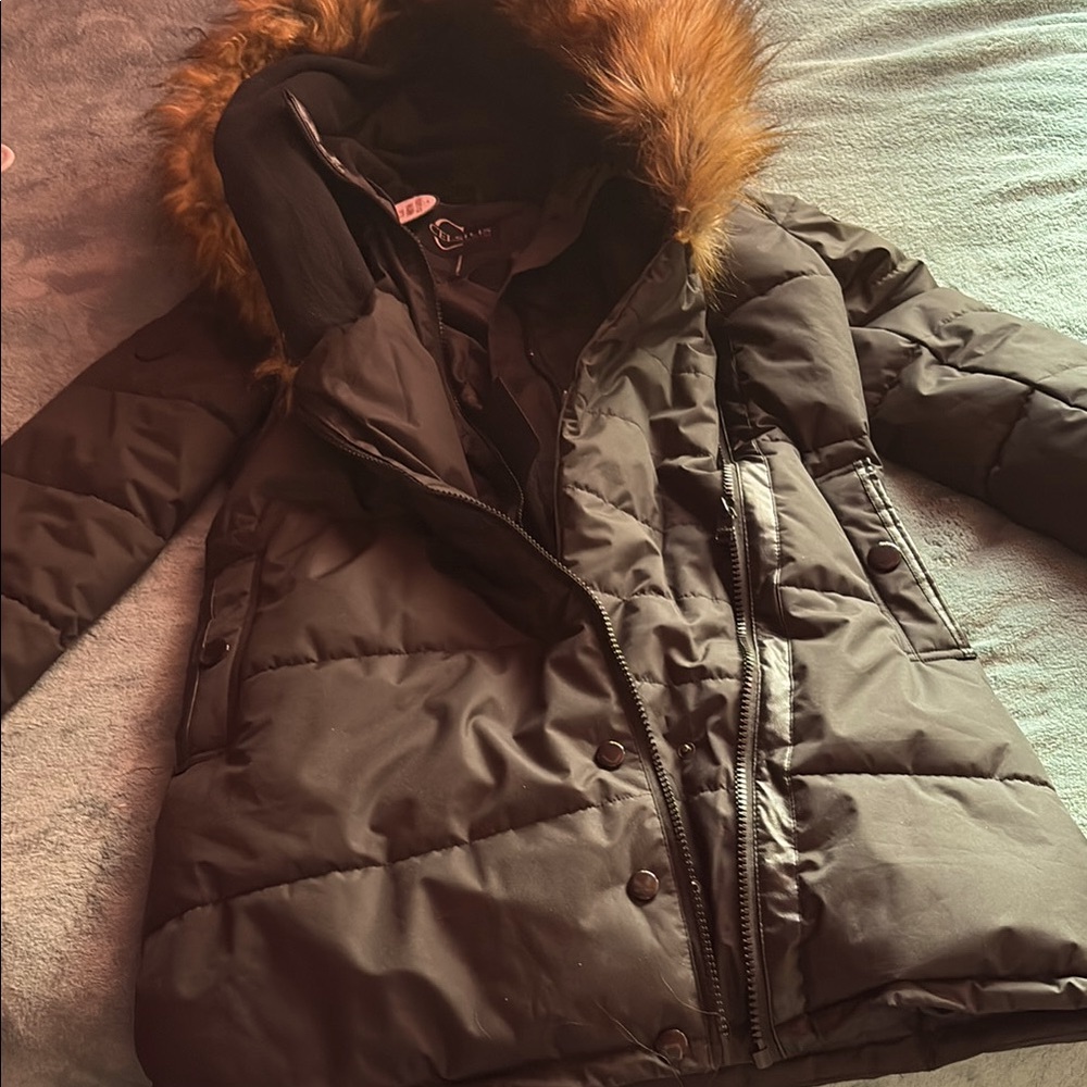 Women's Black Puffer Jacket with Faux Fur Hood
